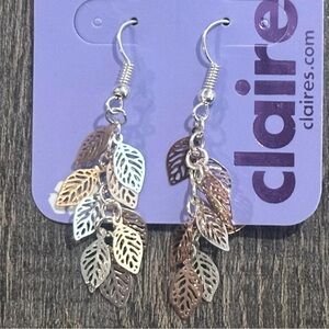 💞 New Silver & Gold Leaf Sensitive Solutions Dangle Earrings